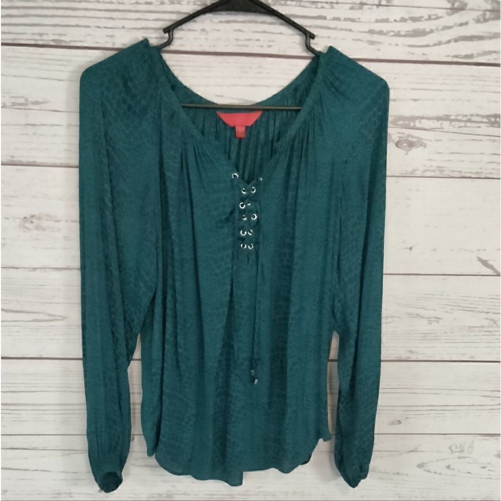 "Jennifer Lopez" woman's blouse 